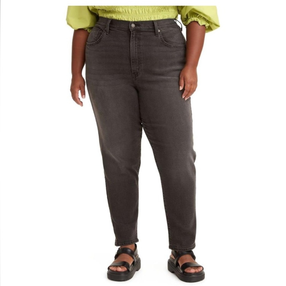 Levi’s High Waisted Mom Jean